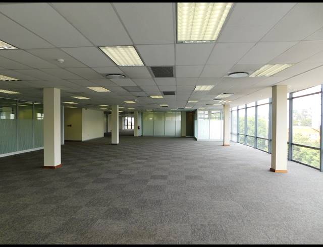 855M² OFFICE TO LET IN ILLOVO